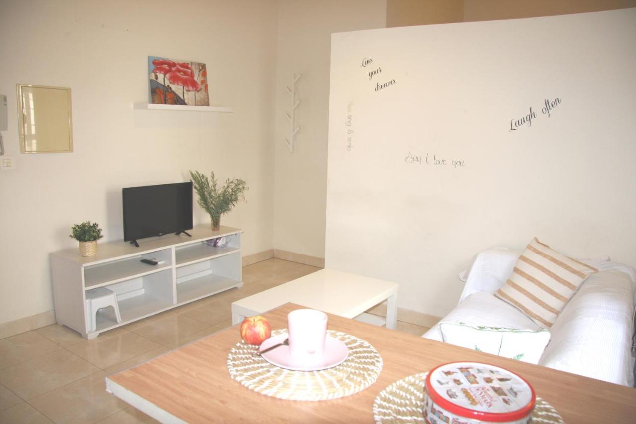 Fantastico Apartamento Muy Luminoso Zona Genial Seville Luaran gambar