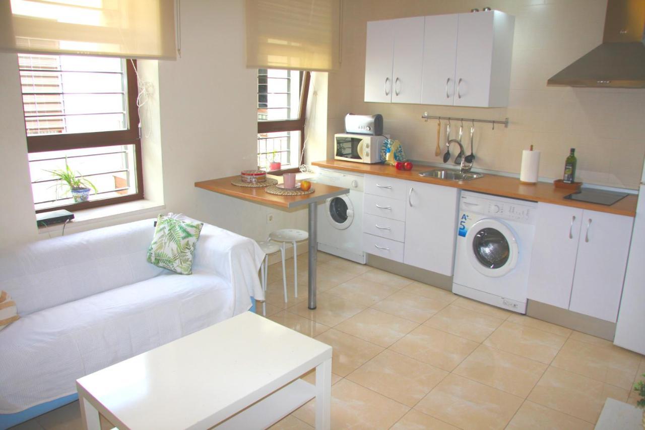 Fantastico Apartamento Muy Luminoso Zona Genial Seville Luaran gambar