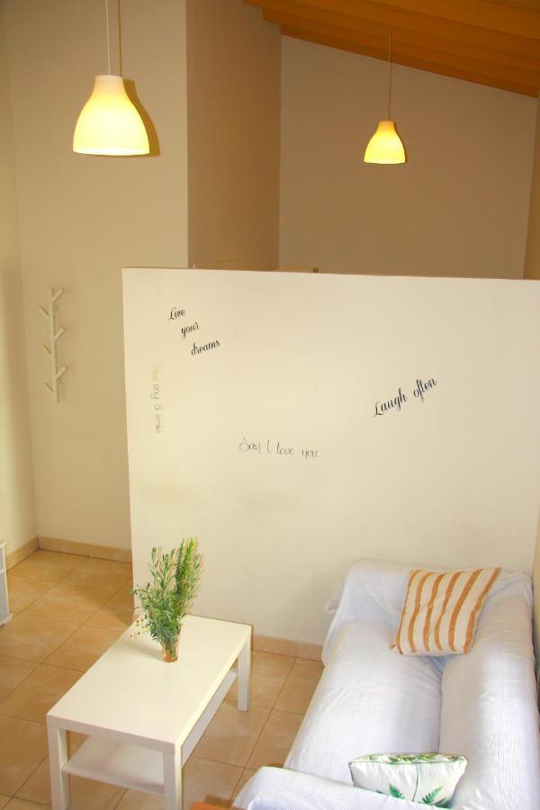 Fantastico Apartamento Muy Luminoso Zona Genial Seville Luaran gambar